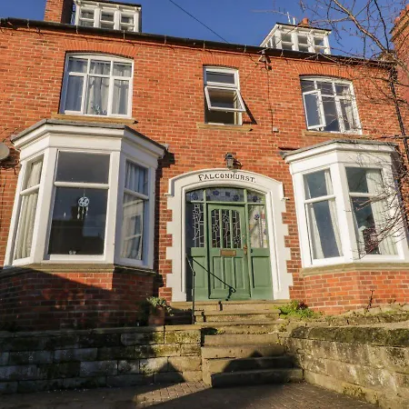 דירה Falconhurst