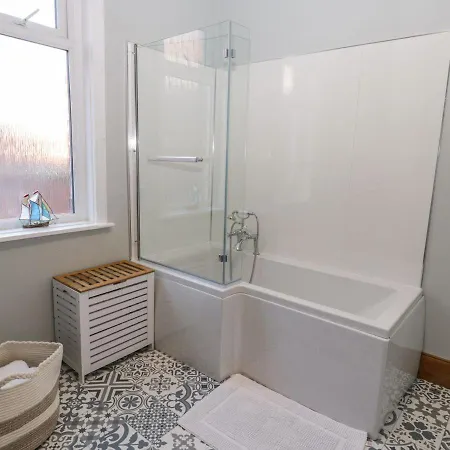 Falconhurst Apartmán